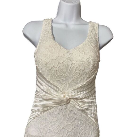 FE Forever Women’s Mermaid Style Wedding Dress White Ivory Lace Satin Size Small - Picture 3 of 8